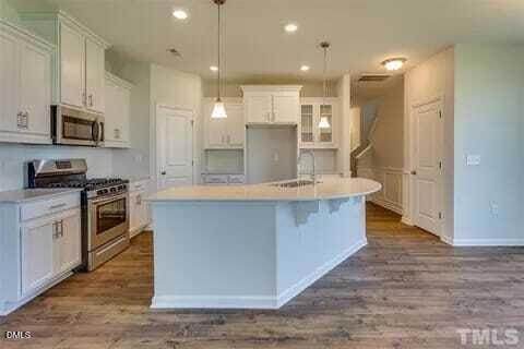 Building Photo - 6009 Beale Loop