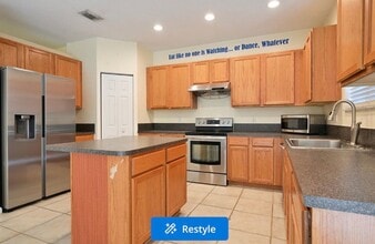 Building Photo - 2789 S Evergreen Cir