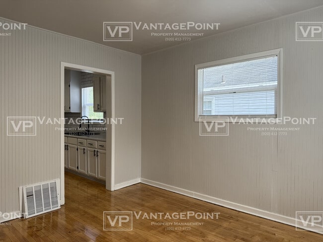 Foto del edificio - 1473 E Mason St