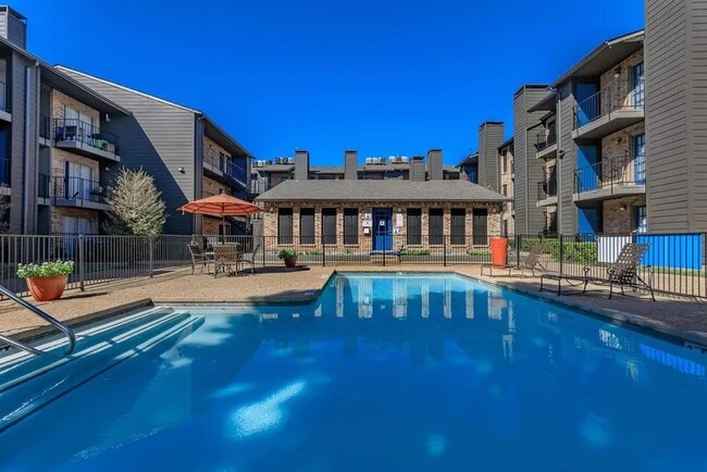 Building Photo - Sedona Ridge