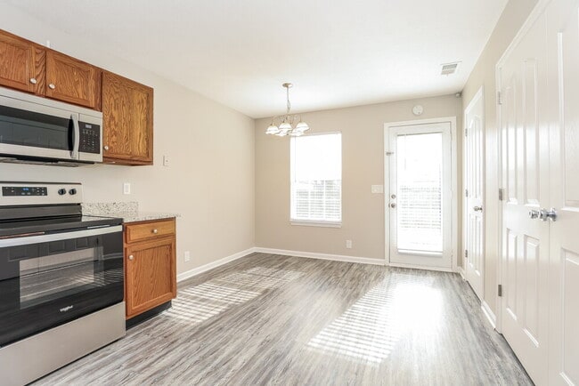 Building Photo - 1283 Tiree Dr