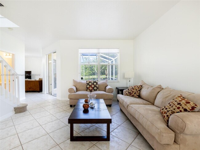 Foto del edificio - 618 Willow Bend Rd