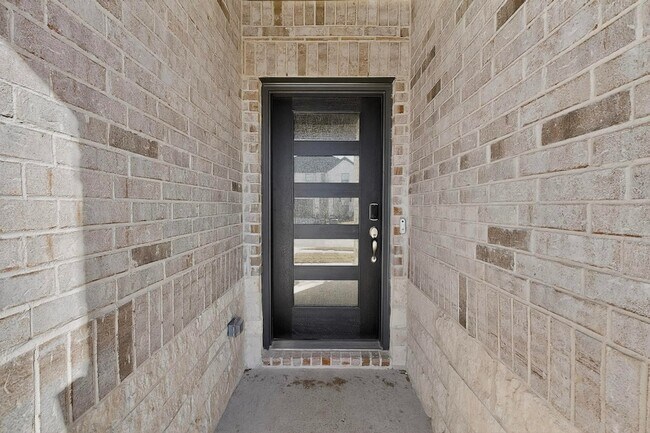 Building Photo - 504 Tidal Dr