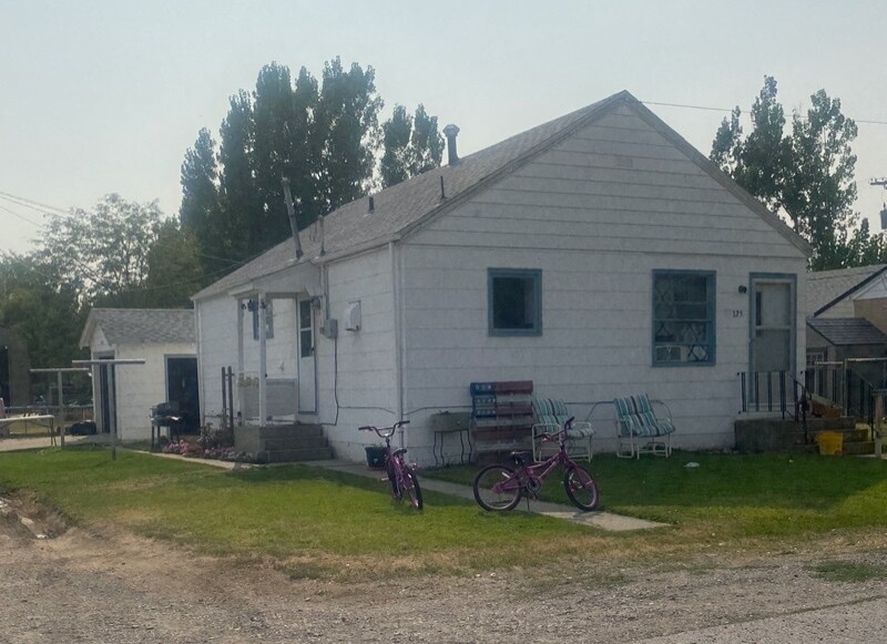 325 E 6th Ave N, Columbus, MT 59019 House Rental in Columbus, MT