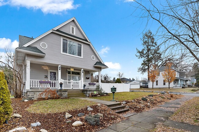 Foto del edificio - Great home for rent near Garland district