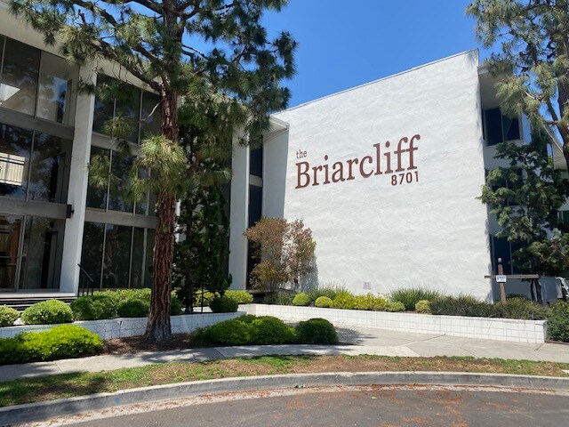 Foto del edificio - 8701 Delgany Ave