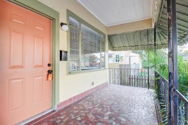 Photo - 1003 E 15th Ave House