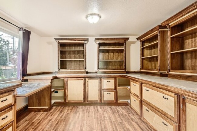 Foto del edificio - 6729 S Mason Avenue, Tacoma, WA, 98409