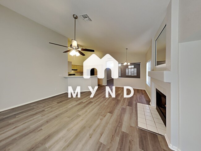 Building Photo - 4621 E Villa Rita Dr