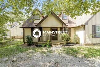 Building Photo - 3203 Lakeford Dr