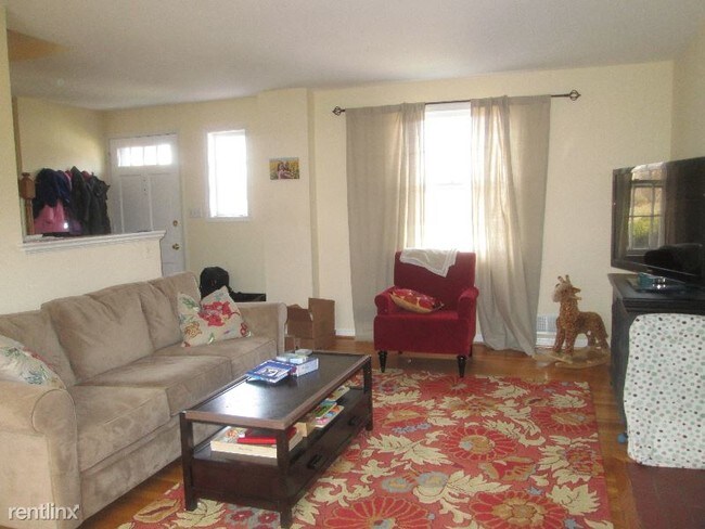Foto del edificio - 4 br, 3.5 bath House - 1710 Flora Lane
