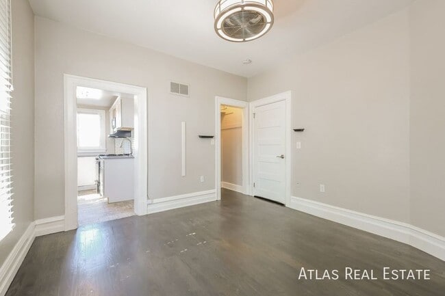 Building Photo - 65 Sherman St