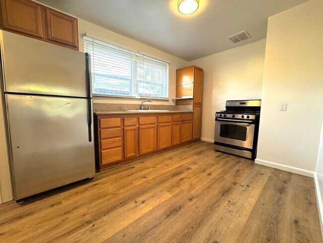 Foto del edificio - 2800 St George St