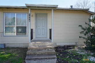 Building Photo - 1006 Haynes St