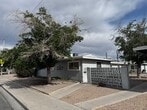 Foto principal - 2517 E Cedar Ave