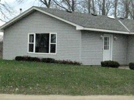 Building Photo - 2121 County Rd 78 SE