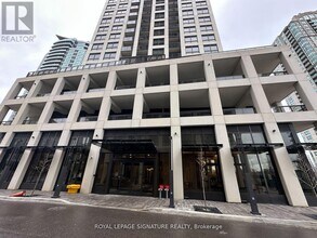 Building Photo - 30 Elm Dr W