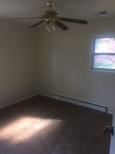 Foto del edificio - 6617 Morris Ct