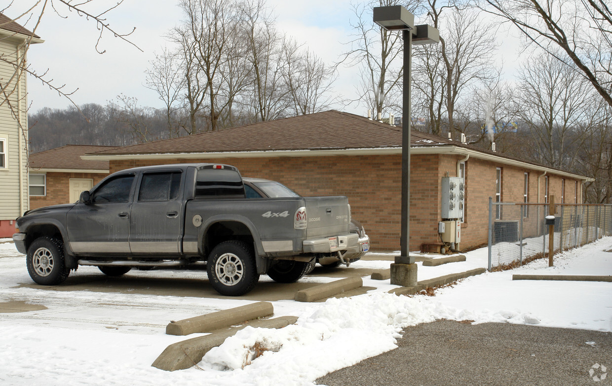 Building Photo - 316 Ingleside Ave