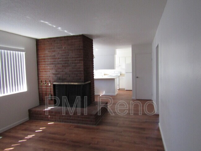 Building Photo - 3512 Gypsum Rd