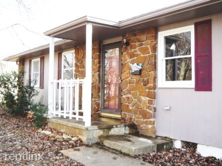 Foto principal - 3 br, 1.5 bath House - 2746 W Whiteside St