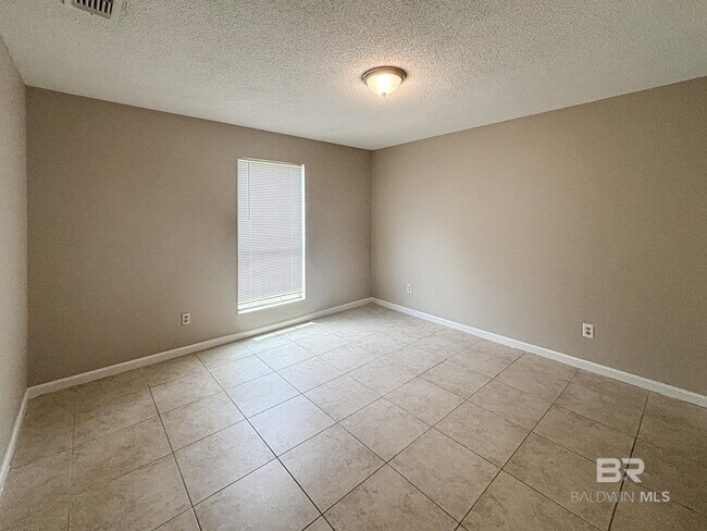 Foto del edificio - 6392 Schoel Ln