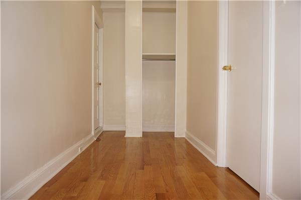 Building Photo - 373 Parkside Ave