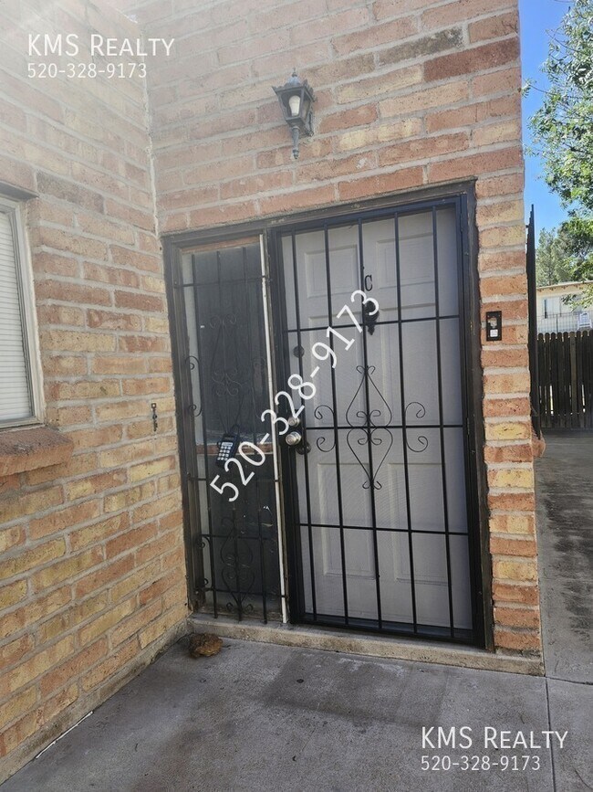 Foto del edificio - 6609 East Calle Alegria