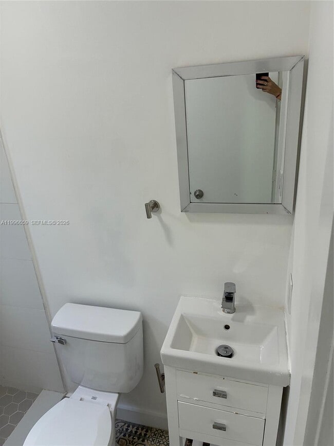 Foto del edificio - 2352 SW 5th St