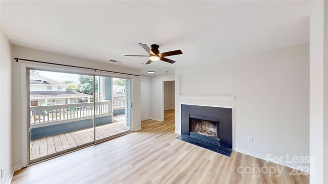 Building Photo - 525 Olmsted Park Pl