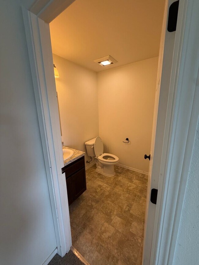 Foto del edificio - 1777 N Nina Cir