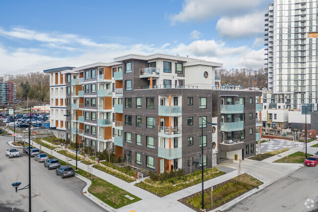 Building Photo - Keel