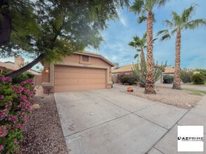 Building Photo - 4260 E Morrow Dr