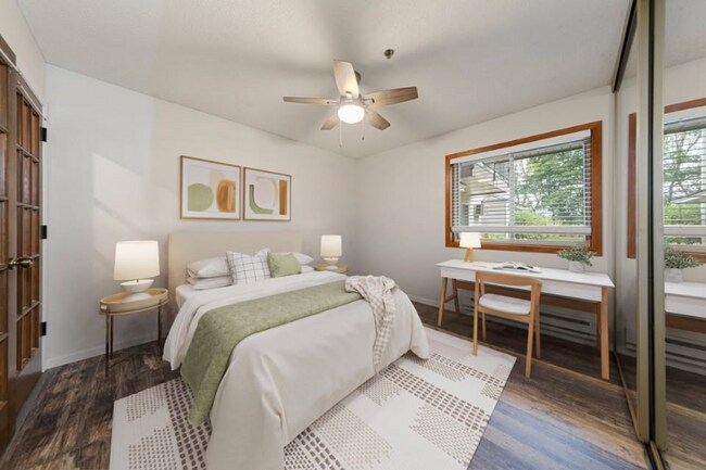 Foto del edificio - 2100 Ridge Dr