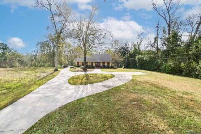 Building Photo - 6414 Highland Rd