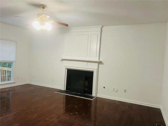 Building Photo - 3587 Thornbrooke Pl