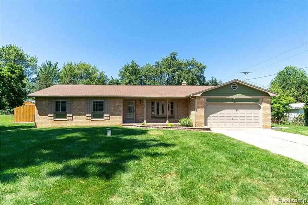 Foto principal - 10032 Shadyhill Ln