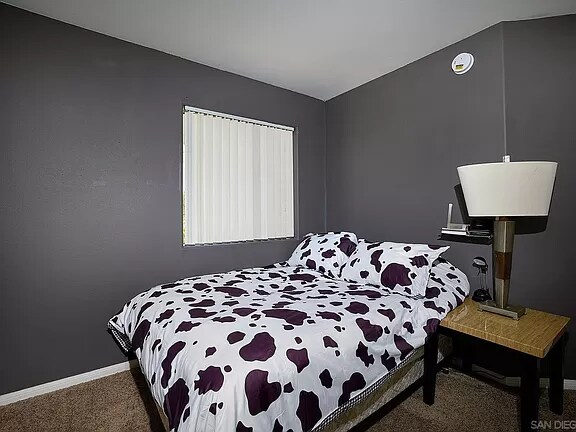 Foto del edificio - 3345 Oliphant St