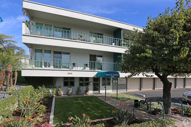 Building Photo - Villa Pacific Apartments *$500.00 off *