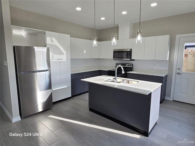 Foto del edificio - 12 Yankton St