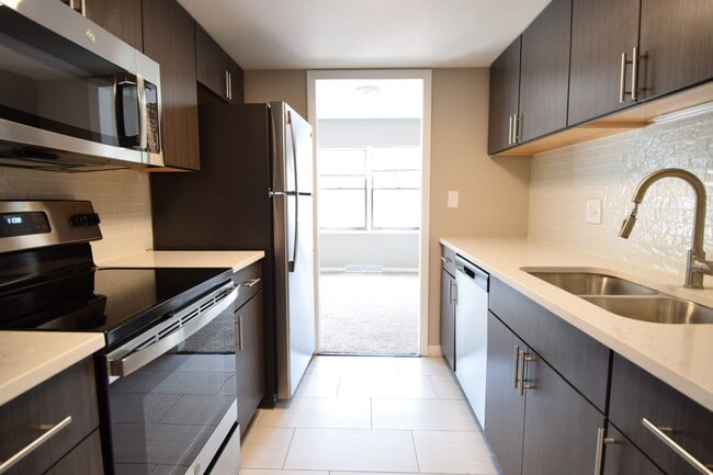 Interior Photo - Woodland Reserve Apartments