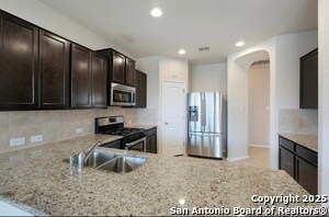 Foto del edificio - 13819 Murphy Heights