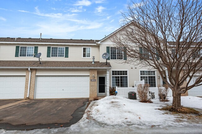 Unit B - 13055 Europa Trail Way N