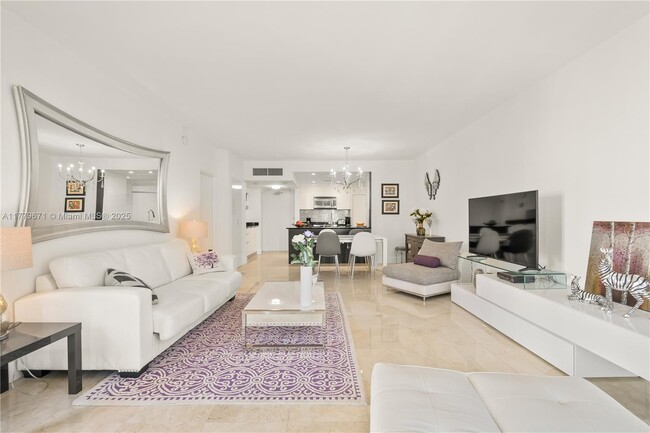 Building Photo - 10275 Collins Ave