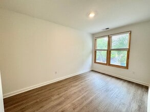 Interior Photo - Millhouse