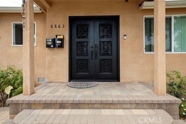 Foto del edificio - 6863 Yarmouth Ave