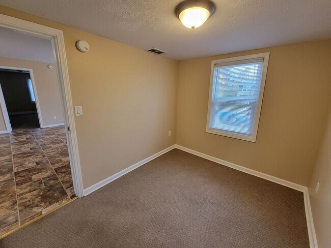 Foto del edificio - 916 W Hillside St