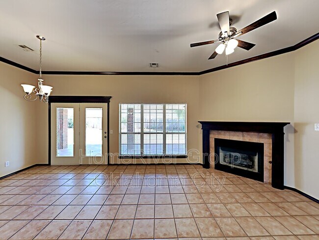 Building Photo - 17012 Bedford Dr