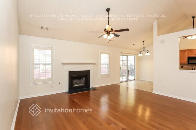 Building Photo - 5700 River Ridge Ln
