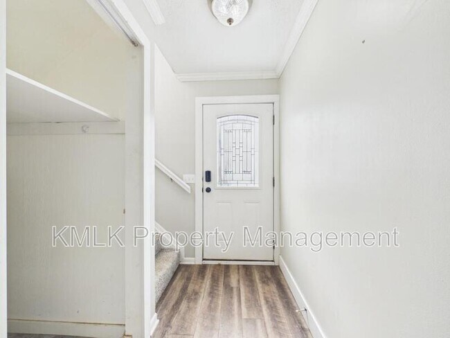 Foto del edificio - 3957 Cox Rd